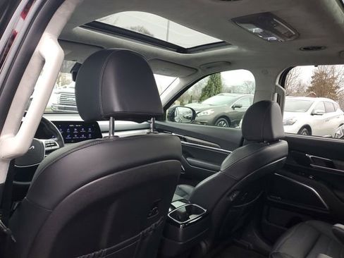 Certified 2024 Kia Telluride SX Prestige image 10