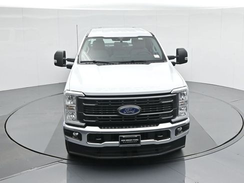 New 2026 Ford F250 XL w/ FX4 Off-Road Package image 38