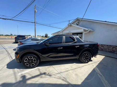 Used 2022 Hyundai Santa Cruz SEL w/ Activity Package FWD image 8