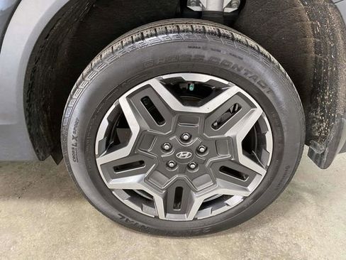 Used 2023 Hyundai Santa Fe Limited image 7