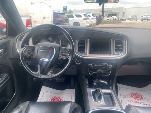 Used 2022 Dodge Charger SXT w/ Leather Interior Group image 14