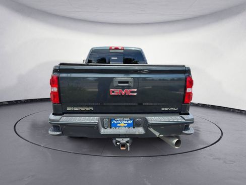 Used 2018 GMC Sierra 2500 Denali w/ Duramax Plus Package AWD/4WD image 6