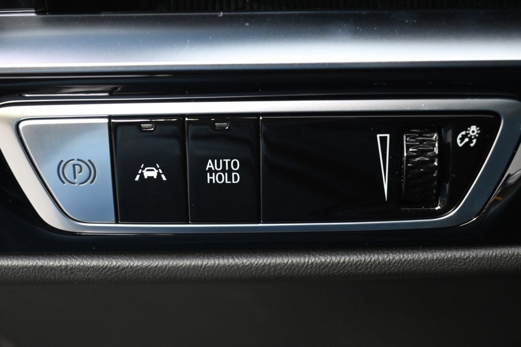New 2026 Cadillac Lyriq Luxury w/ LPO, Floor Liner Package AWD/4WD image 24