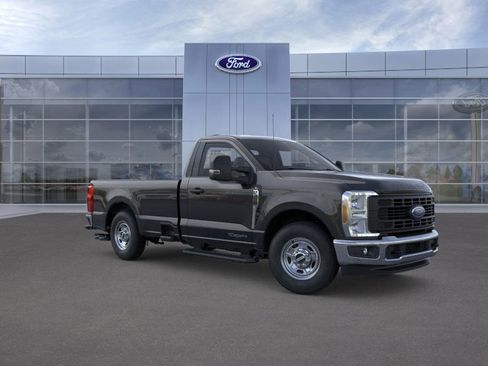 New 2026 Ford F350 XL w/ XL Chrome Package image 7