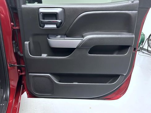 Used 2018 Chevrolet Silverado 1500 LT w/ All Star Edition image 16