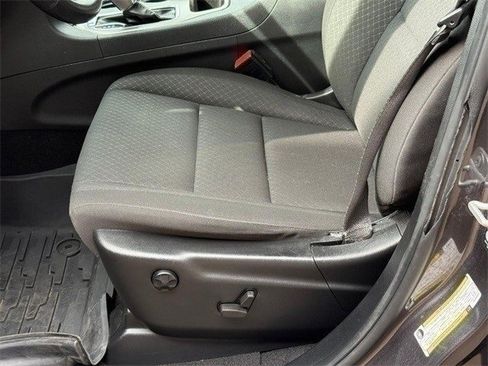 Used 2021 Jeep Grand Cherokee Laredo image 17