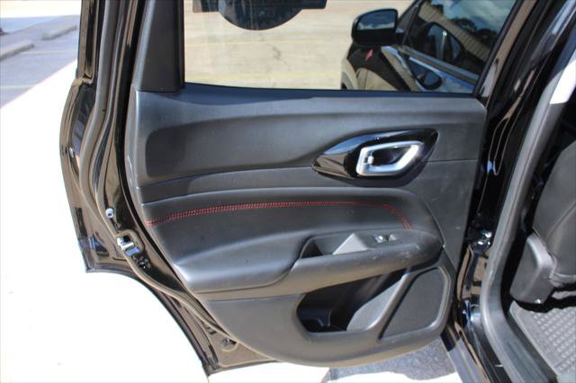 Certified 2022 Jeep Compass Trailhawk w/ Trailhawk Convenience Group AWD/4WD image 20