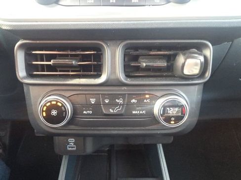 Used 2022 Ford Maverick XL image 28