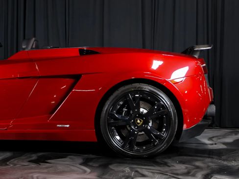 Used 2011 Lamborghini Gallardo LP 560-4 AWD/4WD image 11