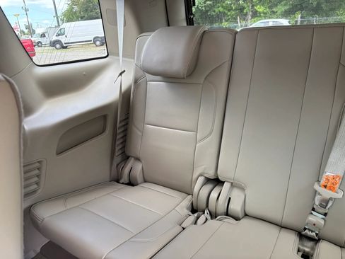 Used 2017 GMC Yukon Denali w/ Open Road Package AWD/4WD image 23