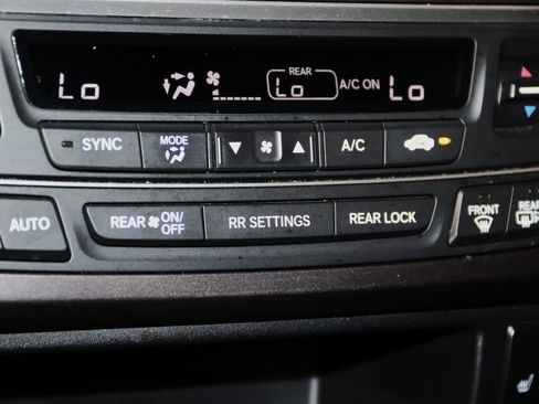 Used 2022 Honda Pilot Special Edition image 48