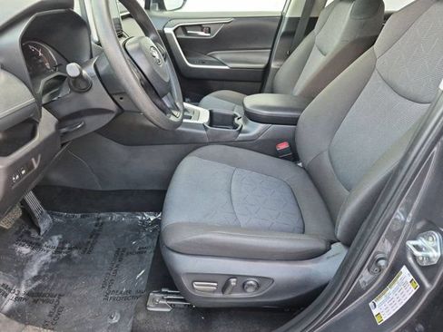 Certified 2025 Toyota RAV4 XLE AWD/4WD image 8
