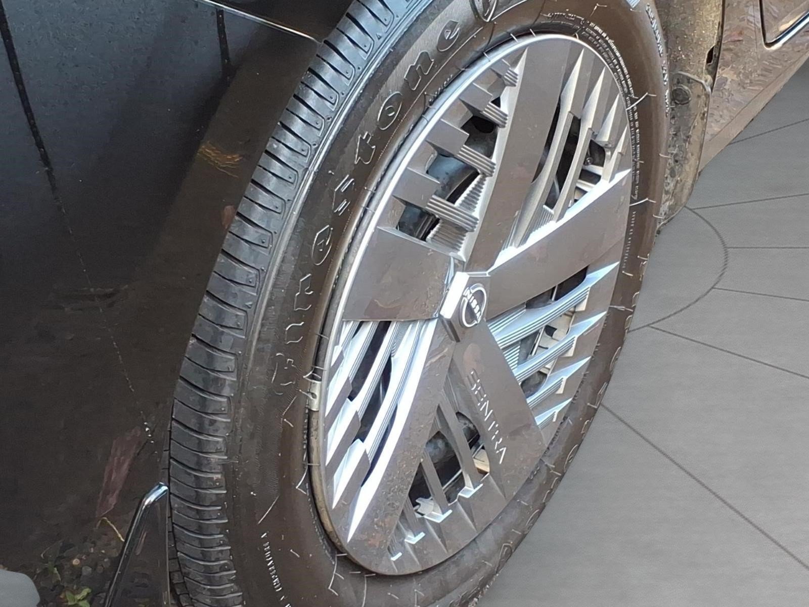 Used 2026 Nissan Sentra S w/ S Cold Weather Package FWD image 5