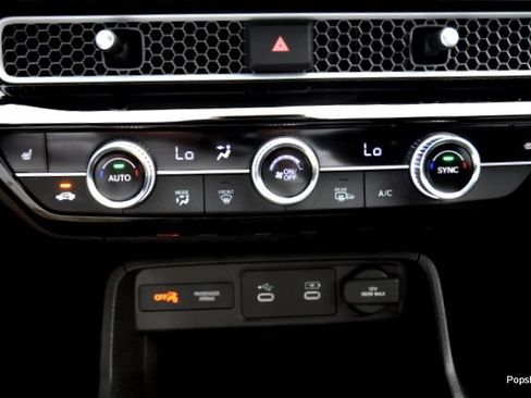 Used 2025 Honda Civic Sport image 19