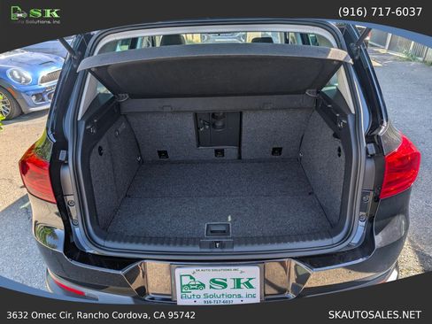 Used 2013 Volkswagen Tiguan S image 31