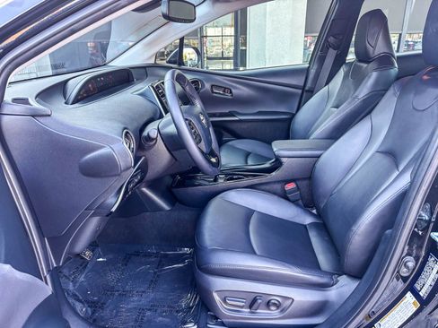 Certified 2022 Toyota Prius XLE w/ Advanced Technology Package FWD image 20