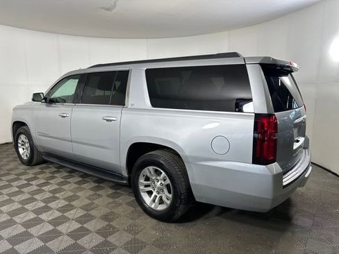 Used 2017 Chevrolet Suburban LT image 5