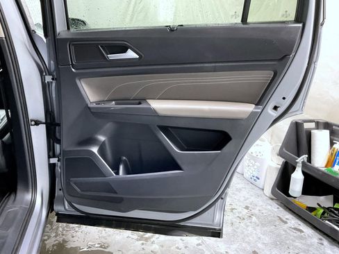 Used 2022 Volkswagen Atlas SE image 23