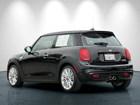 Used 2020 MINI Cooper S w/ Premium Package image 6