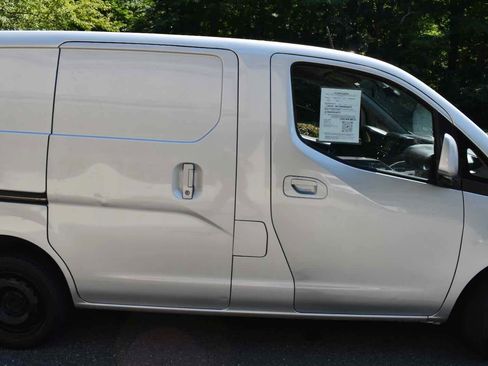 Used 2015 Chevrolet City Express LT w/ Technology Package FWD image 59