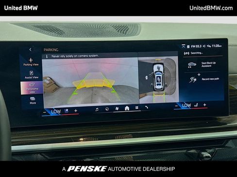 Used 2026 BMW X7 xDrive40i w/ M Sport Package AWD/4WD image 9