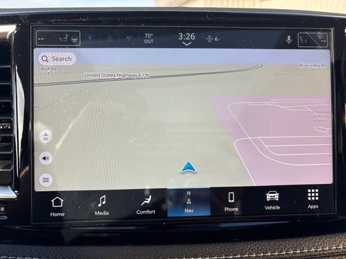 New 2026 Chrysler Pacifica Limited w/ Uconnect Theater Family Group image 24