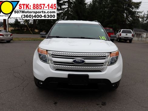 Used 2015 Ford Explorer XLT w/ Equipment Group 202B image 10