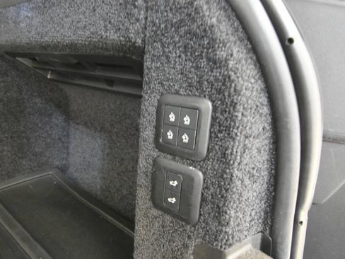 Used 2020 Land Rover Range Rover HSE AWD/4WD image 18