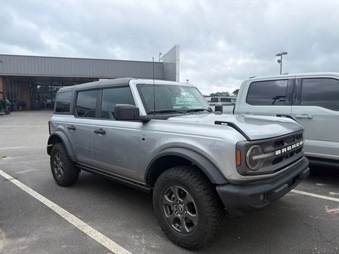 Used 2022 Ford Bronco Big Bend AWD/4WD image 2