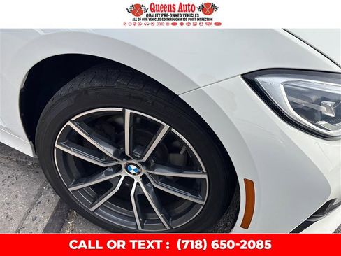 Used 2021 BMW 330i xDrive Sedan w/ Convenience Package image 32