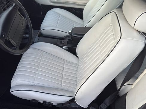 Used 1992 Ford Mustang LX RWD image 18