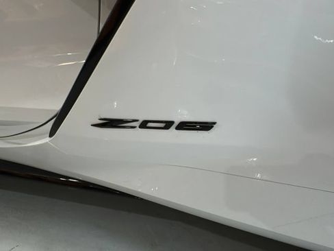 Used 2023 Chevrolet Corvette Z06 w/ Z07 Performance Package RWD image 7
