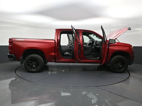 Used 2021 Chevrolet Silverado 1500 Custom Trail Boss AWD/4WD image 29