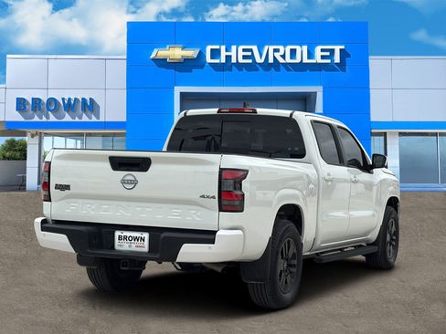 Used 2026 Nissan Frontier SV w/ SV Convenience Package AWD/4WD image 5