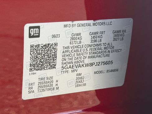 Used 2023 Buick Enclave Essence w/ Sport Touring Edition AWD/4WD image 34