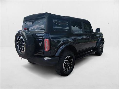 Used 2021 Ford Bronco Outer Banks image 5