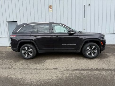 Used 2022 Jeep Grand Cherokee Limited 4xe AWD/4WD image 2