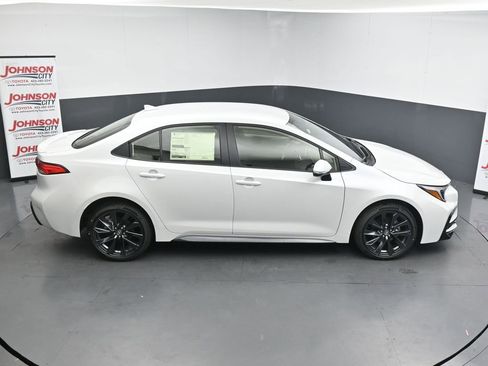 New 2026 Toyota Corolla SE FWD image 28