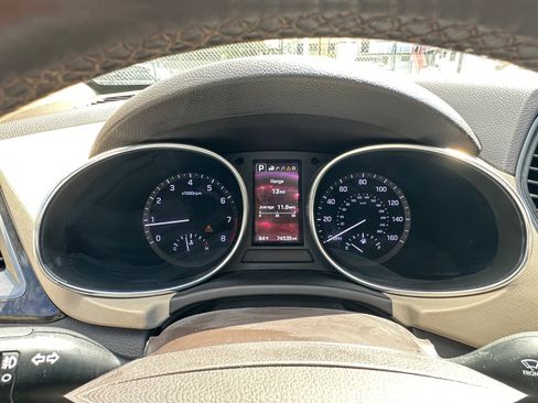 Used 2017 Hyundai Santa Fe Sport w/ 2.4L Tech Package 04 FWD image 11