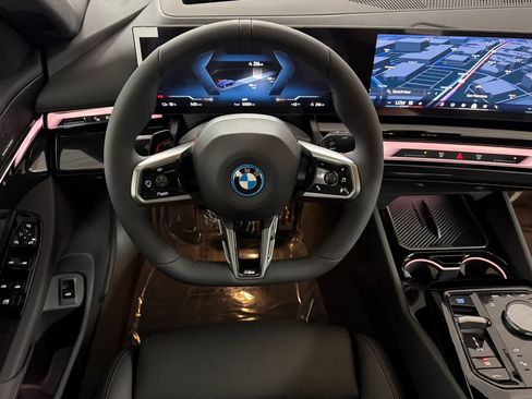 New 2027 BMW i5 eDrive40 w/ M Sport Package RWD image 14