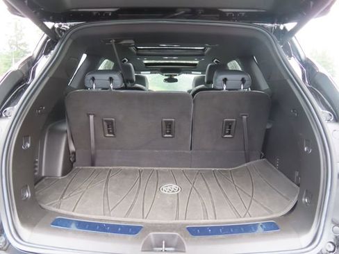 Used 2022 Buick Enclave Essence w/ Experience Buick Package AWD/4WD image 47