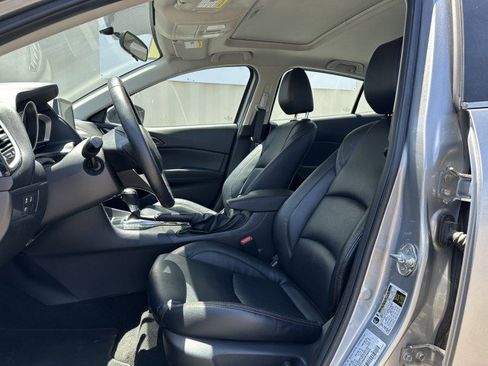Used 2014 MAZDA MAZDA3 i Grand Touring FWD image 4