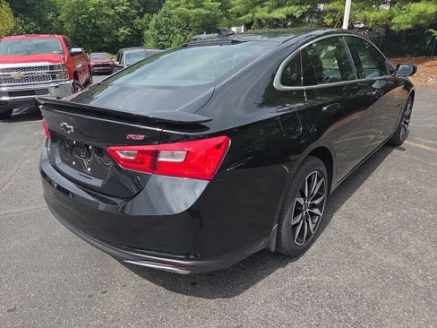 Used 2022 Chevrolet Malibu RS FWD image 3