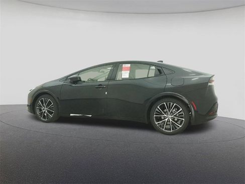 New 2026 Toyota Prius XLE image 20