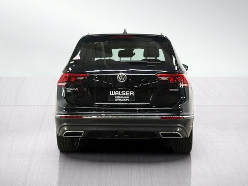 Used 2021 Volkswagen Tiguan SEL w/ 2-Row Tiguan MDO Package AWD/4WD image 4
