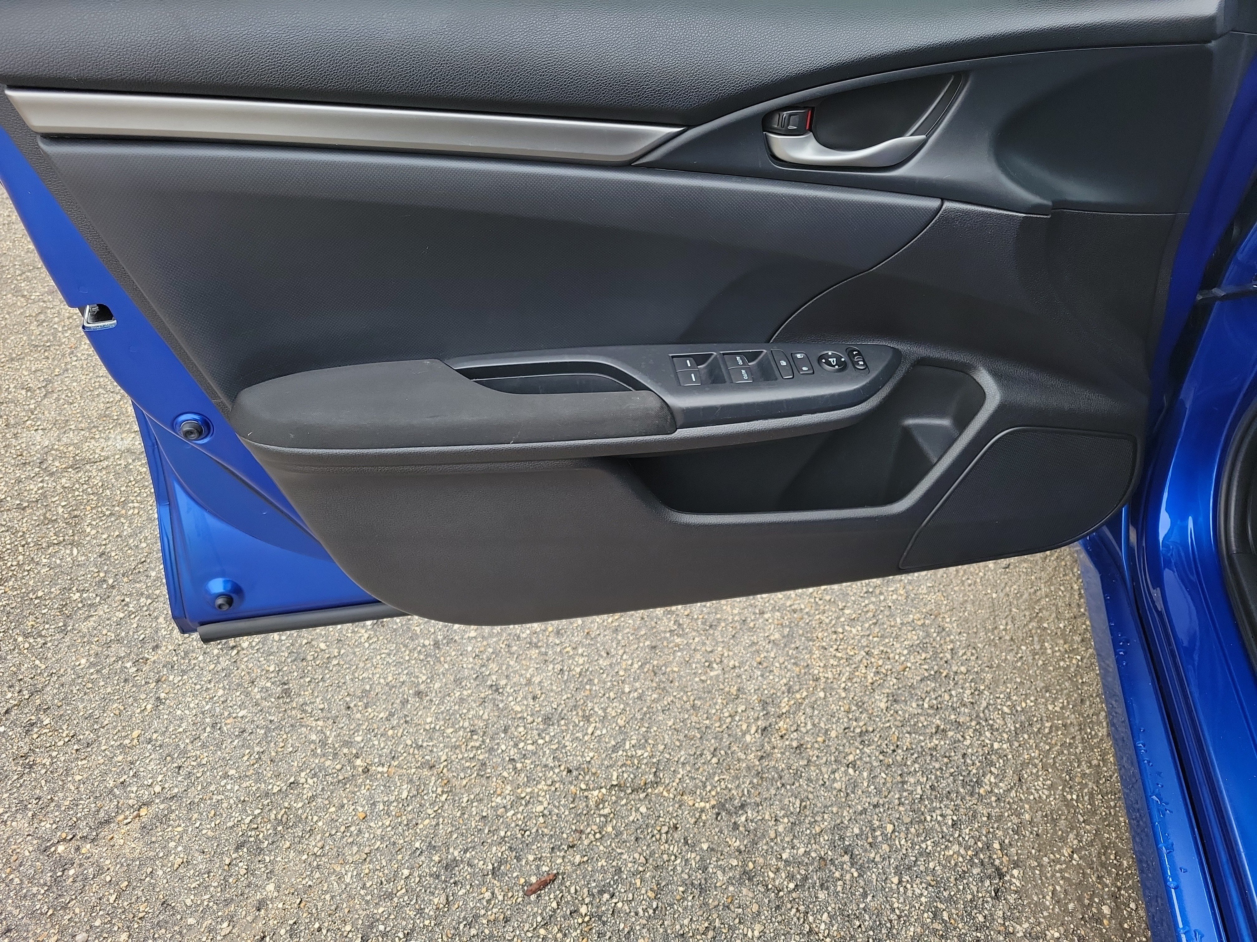 Used 2019 Honda Civic LX image 22