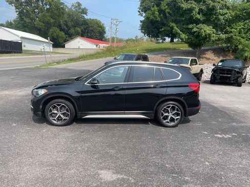 Used 2018 BMW X1 xDrive28i AWD/4WD image 2