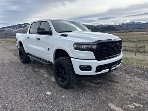 New 2025 RAM 1500 Big Horn AWD/4WD image 12