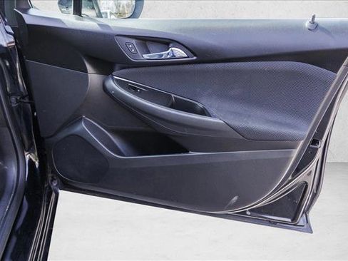 Used 2016 Chevrolet Cruze LT image 29
