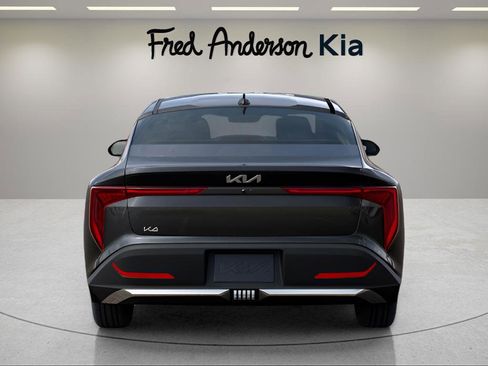 New 2025 Kia K4 LXS image 22